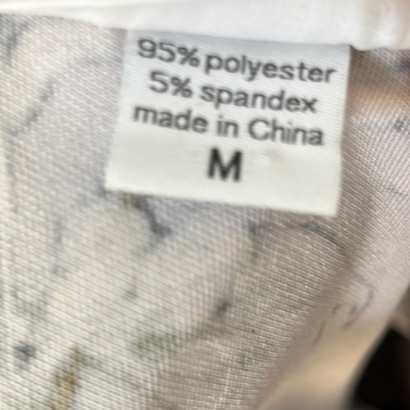 BAR lll WOMAN’S RUFFLED FLORAL ZIPPERED JACKET SIZE MEDIUM - Picture 12 of 13